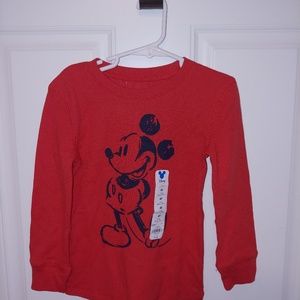 Boy's 4T longsleeve